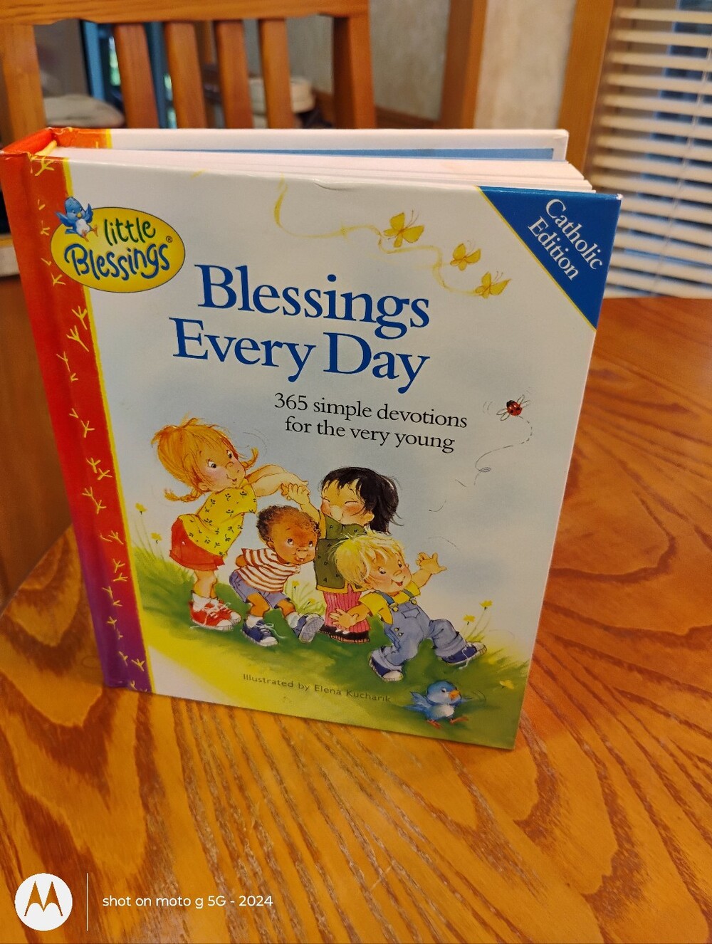 Blessings Every Day Little Blessings Children's Devotional - White, Yellow, Blue